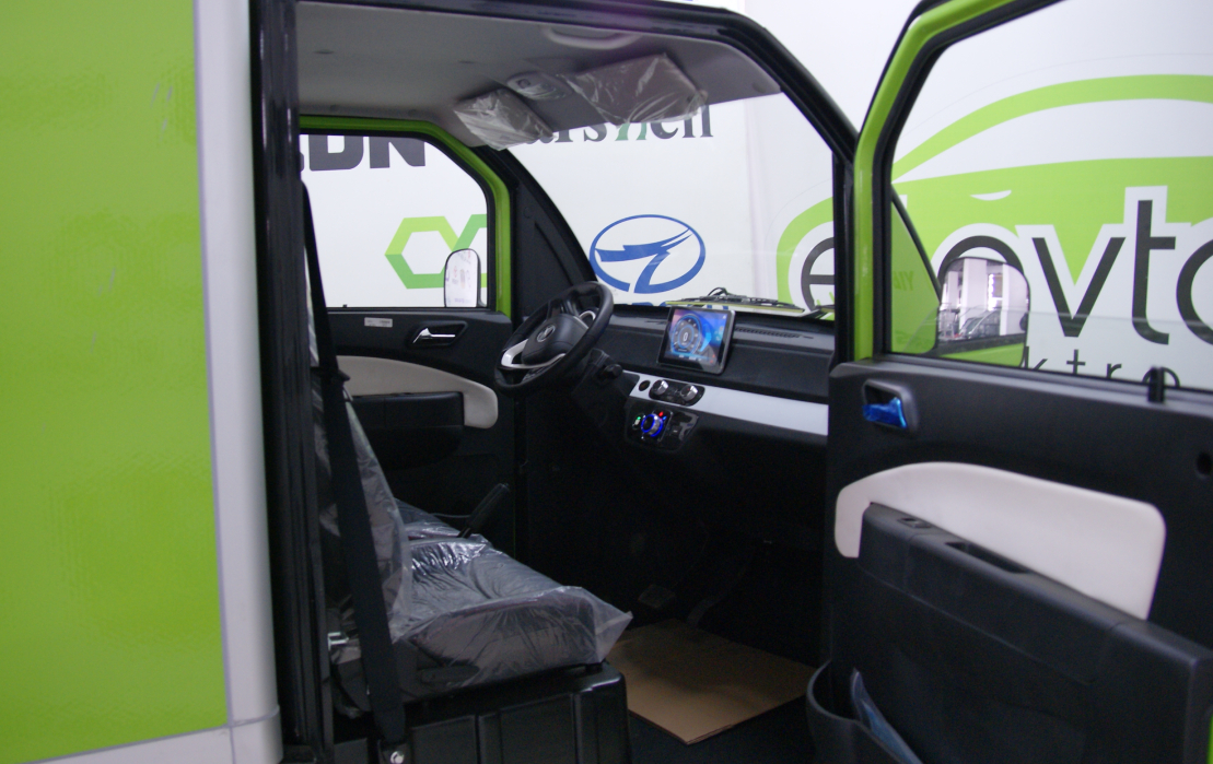 Elektrikli Panel furqon IONA XS